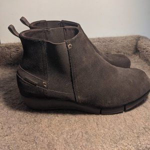 Crocs Womens Stretch Sole Wedge Bootie Shoes